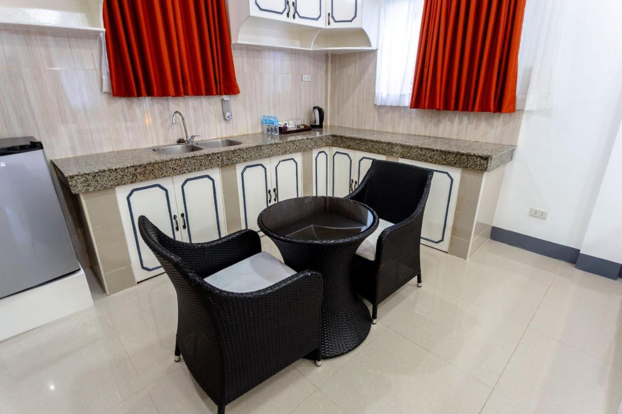 Madison Garden And Residences Panglao City Exterior foto