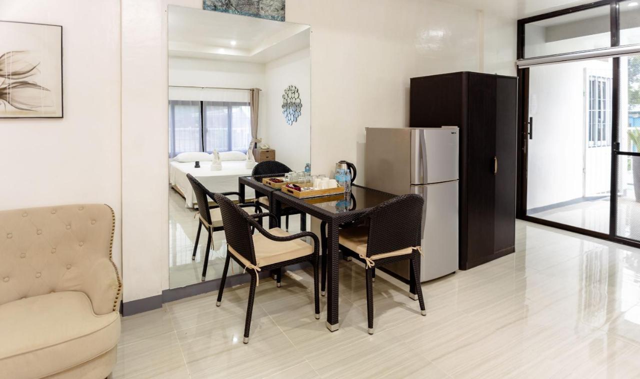 Madison Garden And Residences Panglao City Exterior foto